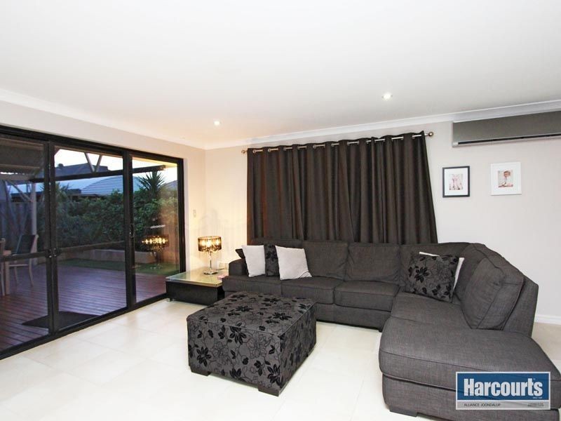 12 Werai Road, Ellenbrook WA 6069