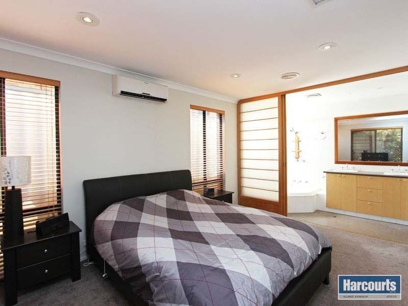 1 Kiah Court, Kingsley WA 6026