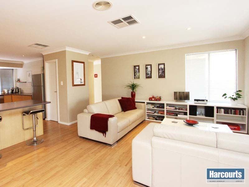 1 Kiah Court, Kingsley WA 6026