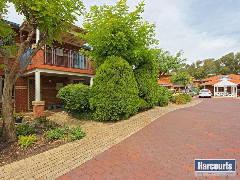 8/54 Moondine Drive, Wembley WA 6014