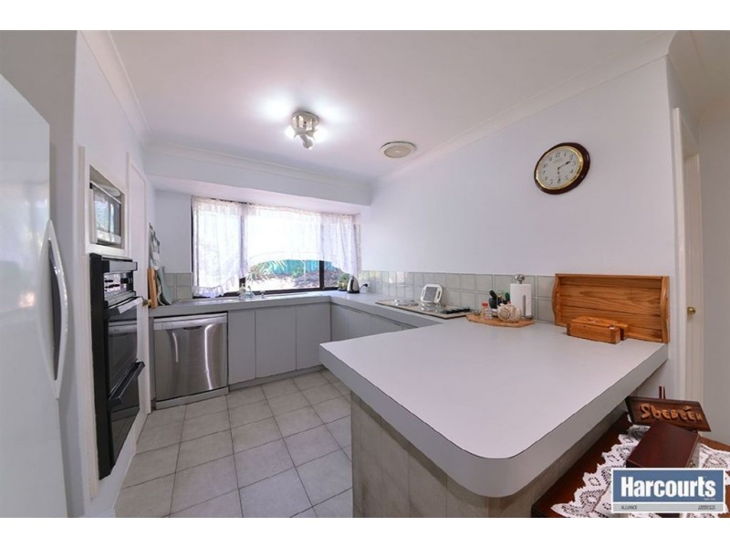 49 Lakevalley Drive, Edgewater WA 6027