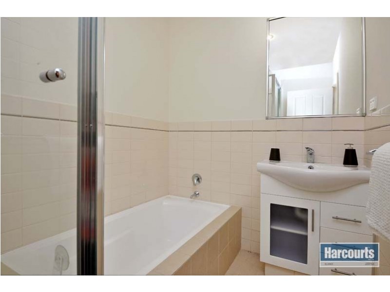 29 Cooper Street, Madeley WA 6065