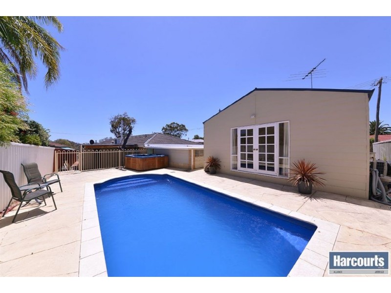 50 Banyandah Boulevard, Wanneroo WA 6065