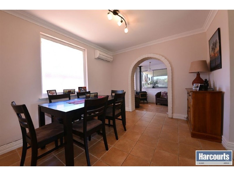 50 Banyandah Boulevard, Wanneroo WA 6065