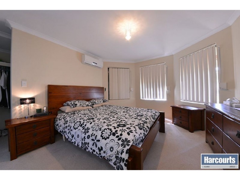 35 Brunswick Circuit, Banksia Grove WA 6031