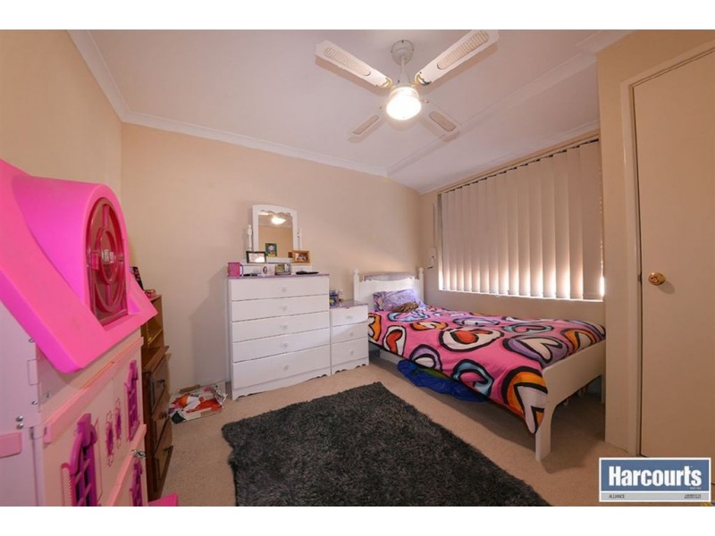 35 Brunswick Circuit, Banksia Grove WA 6031