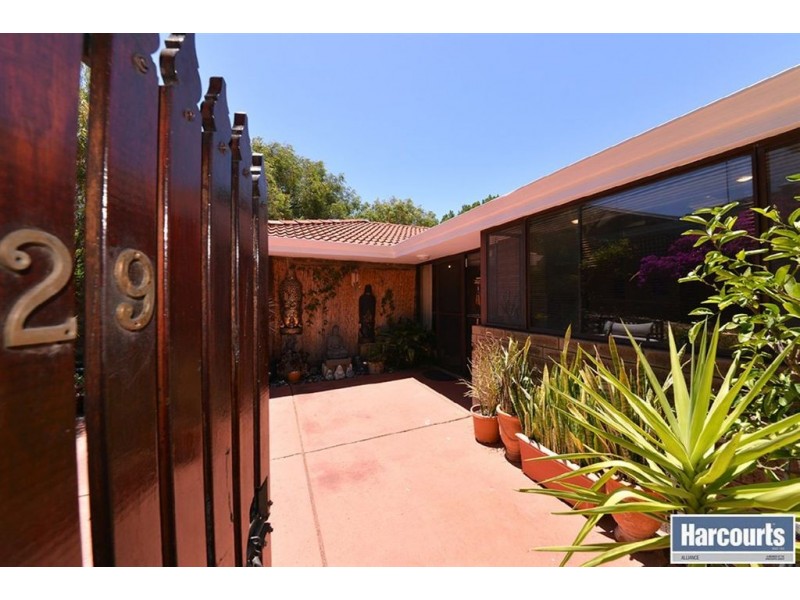 29 Chadstone Road, Craigie WA 6025