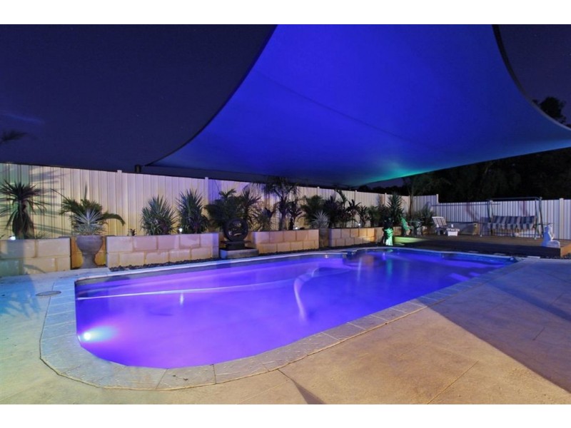 115 Sussex Bend, Lower Chittering WA 6084