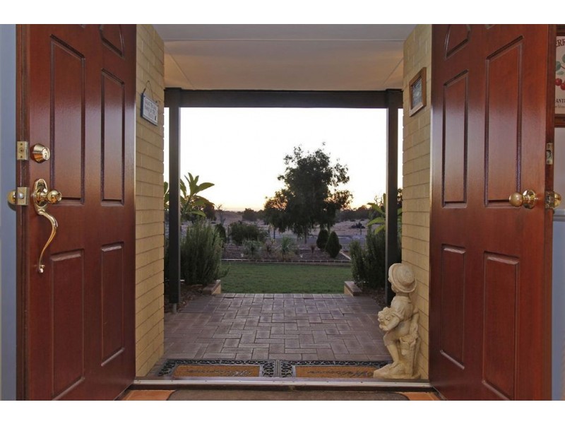 115 Sussex Bend, Lower Chittering WA 6084