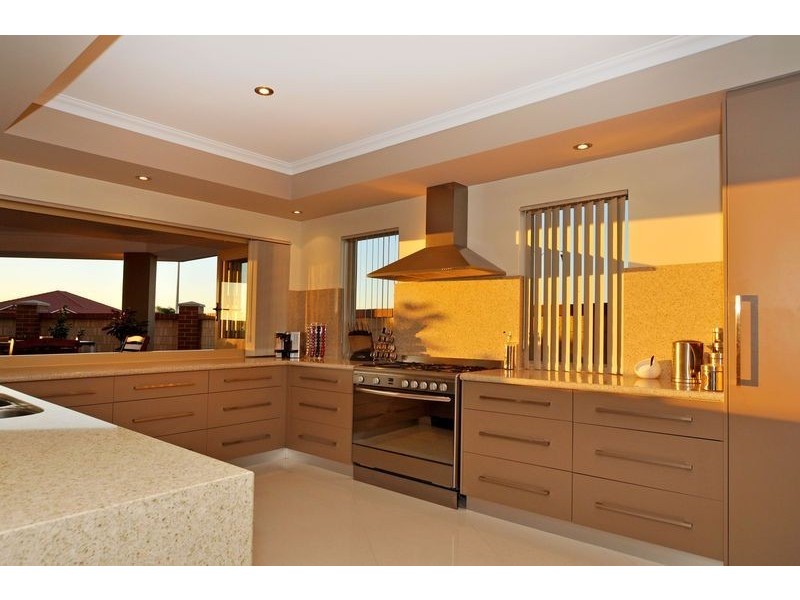 25 Bramley Loop, Madeley WA 6065