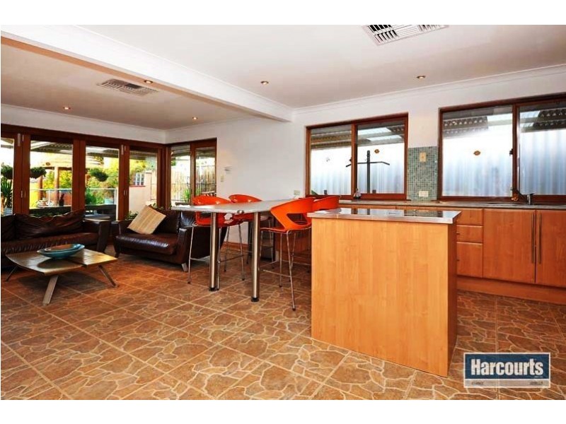 8 Coipasa Place, Joondalup WA 6027