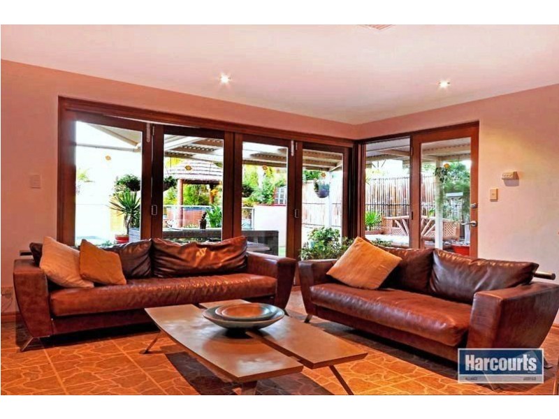 8 Coipasa Place, Joondalup WA 6027