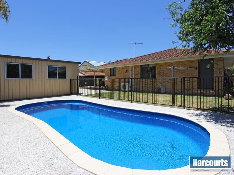 32 Smallman Crescent, Greenwood WA 6024