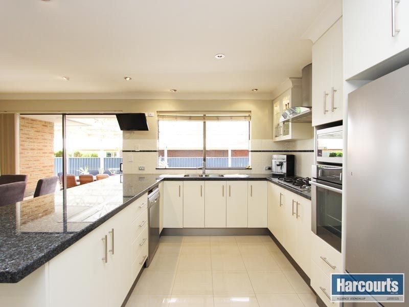 32 Smallman Crescent, Greenwood WA 6024
