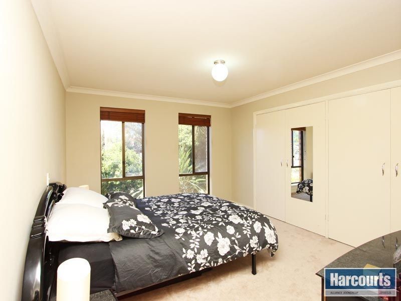 32 Smallman Crescent, Greenwood WA 6024