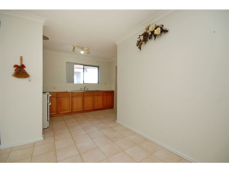 180 Bridgewater Drive, Kallaroo WA 6025