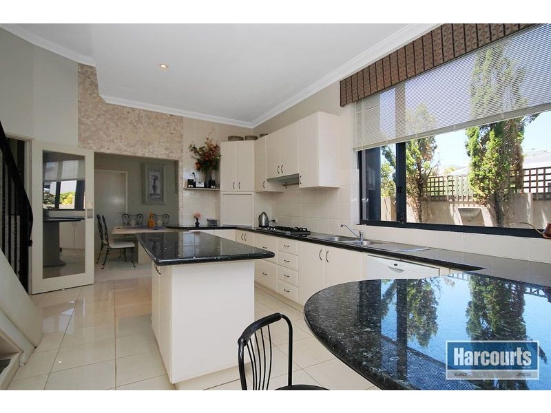 12A Elvire Street, Watermans Bay WA 6020