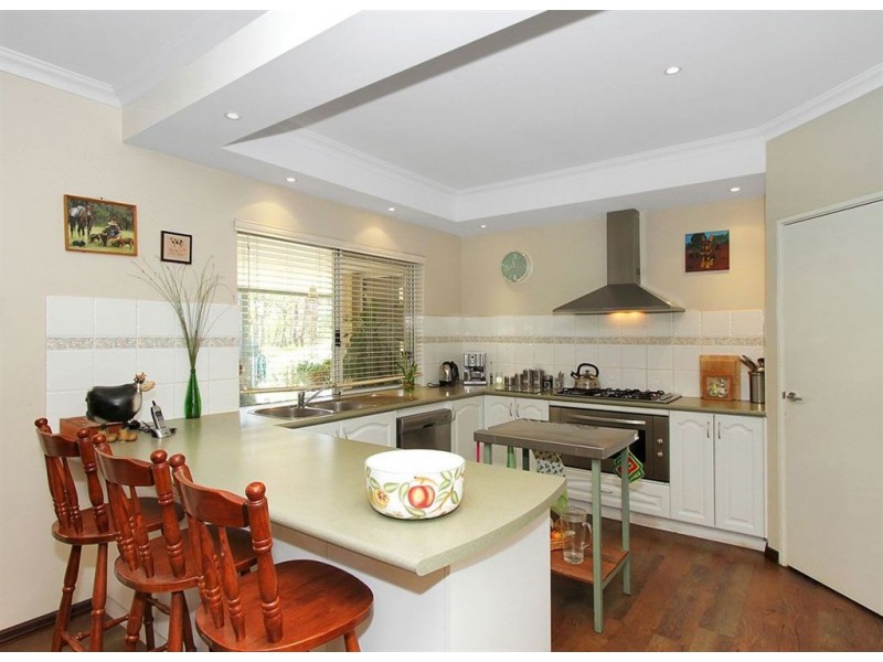 62 Galloway Rise, Lower Chittering WA 6084