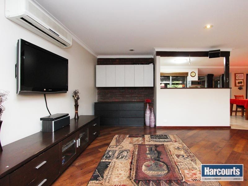 8 Estuary Way, Heathridge WA 6027