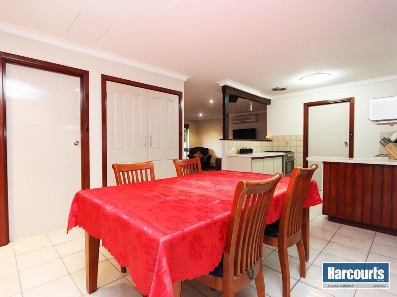 8 Estuary Way, Heathridge WA 6027