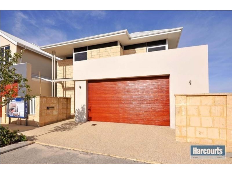 12 Tahiti Lane, Hillarys WA 6025