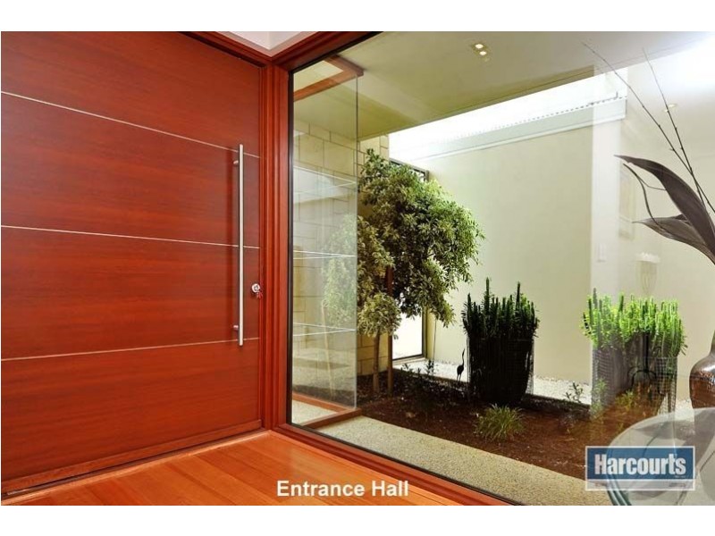 12 Tahiti Lane, Hillarys WA 6025