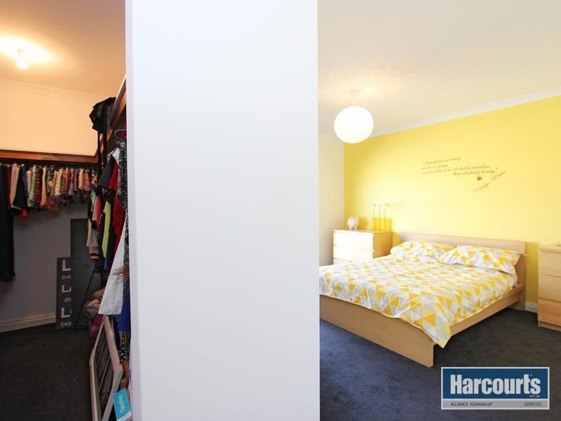 5 Skye Place, Banksia Grove WA 6031