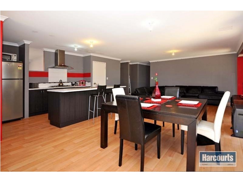 42 Fineview Crescent, Carramar WA 6031