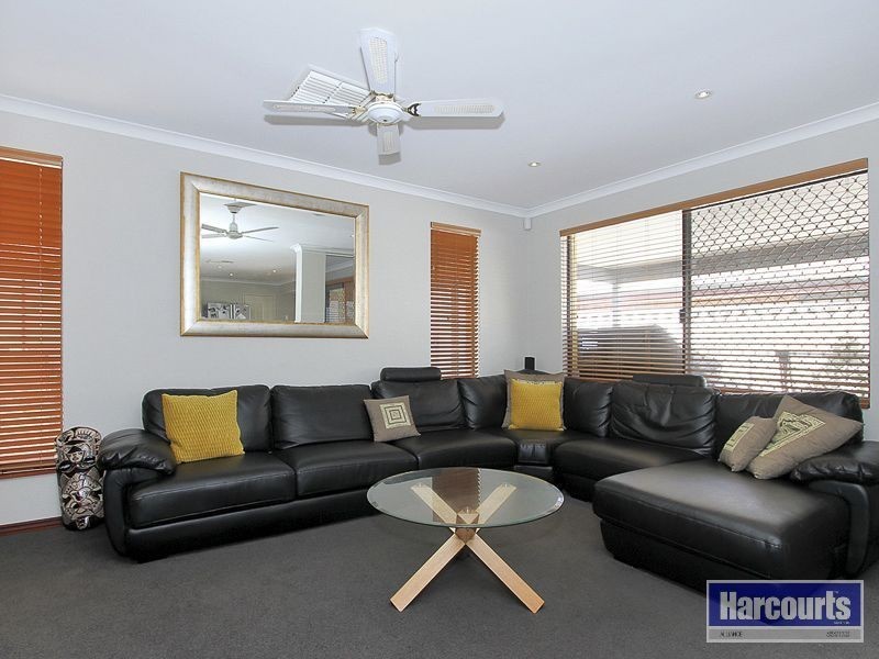 70 Millendon Street, Carramar WA 6031