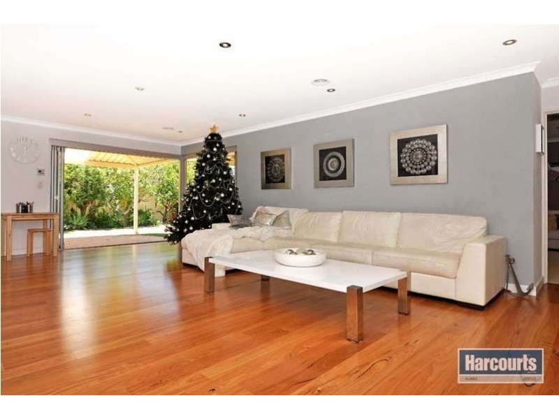 11 Majestic Place, Connolly WA 6027