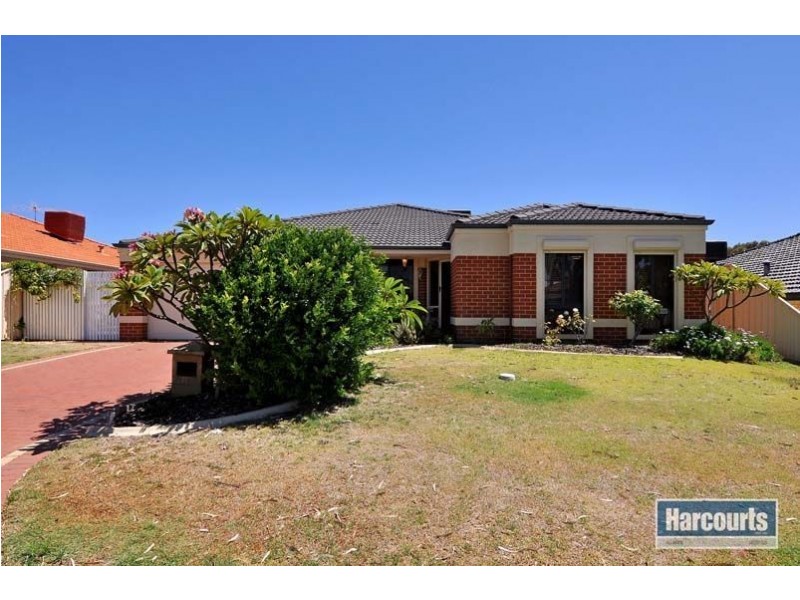 70 Macnaughton Crescent, Kinross WA 6028