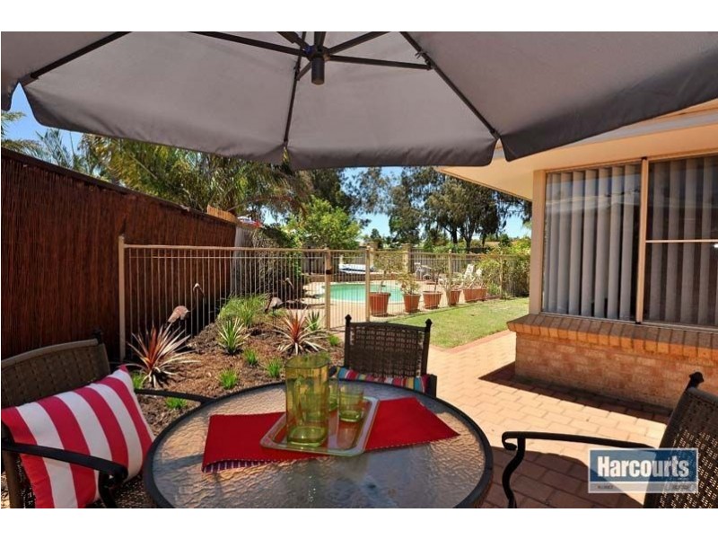 7 Whim Court, Kinross WA 6028