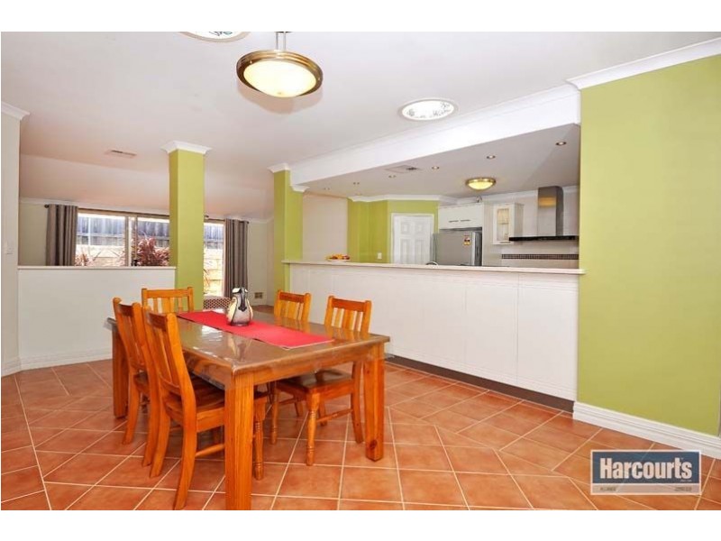 20 Macalpine Retreat, Kinross WA 6028