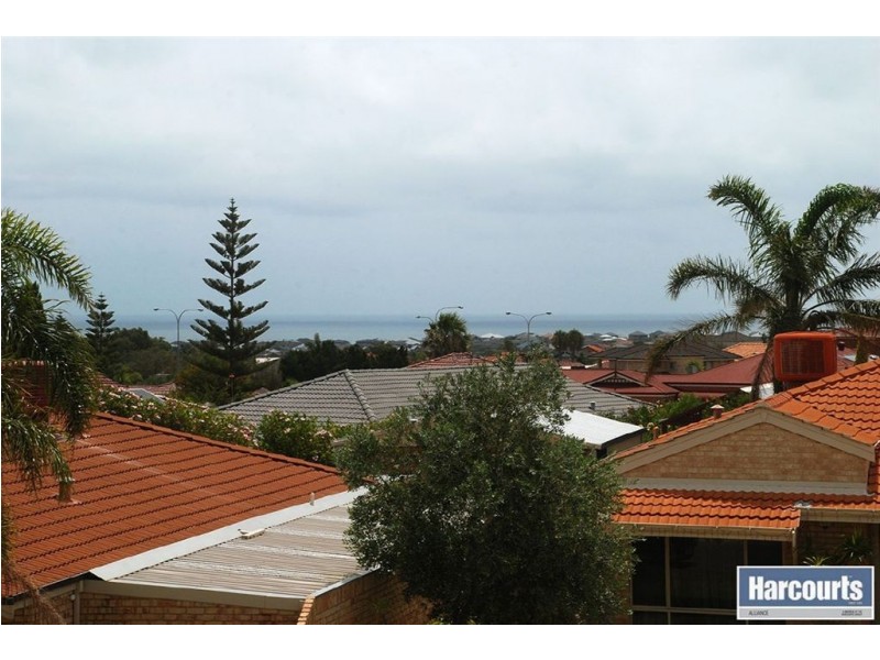 43 Canterbury Circle, Currambine WA 6028