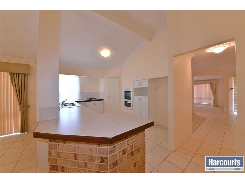 43 Canterbury Circle, Currambine WA 6028