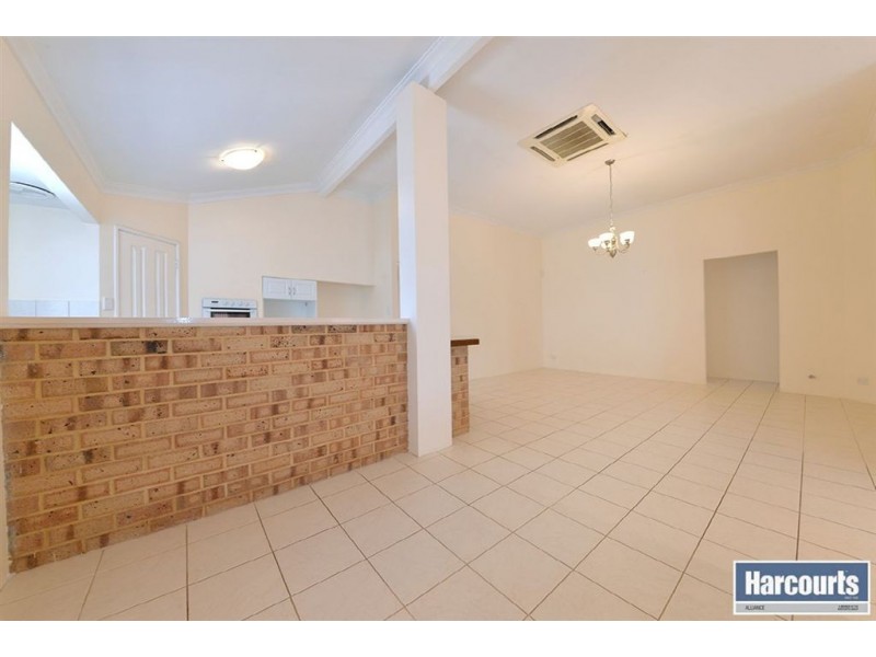 43 Canterbury Circle, Currambine WA 6028