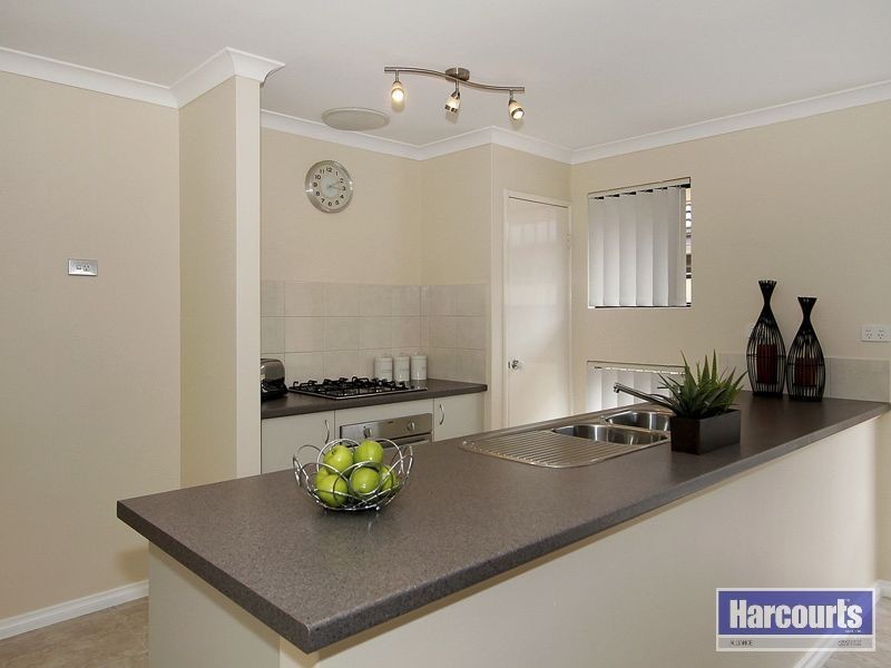 3 Nalgan Court, Carramar WA 6031