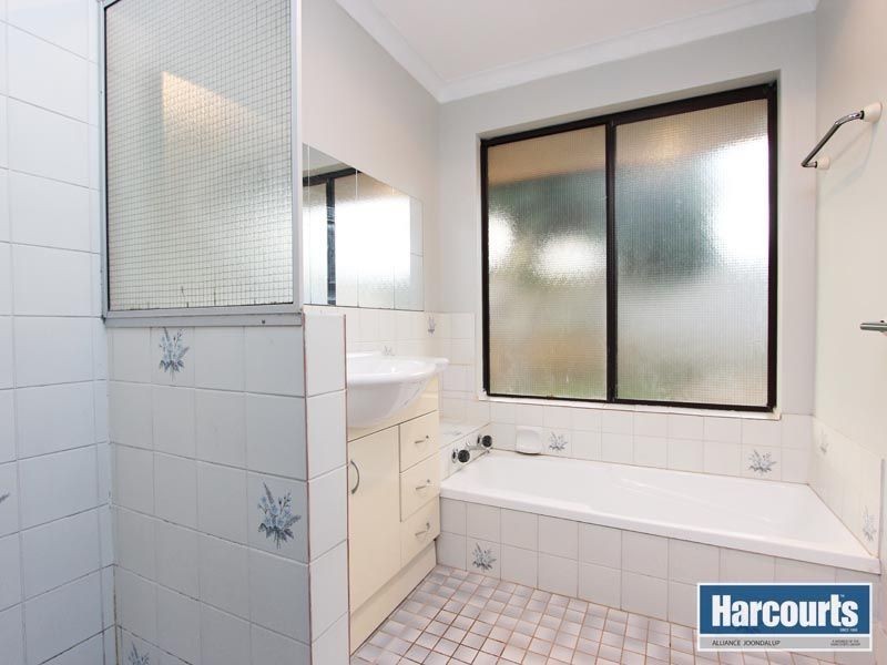 5 King Edward Drive, Heathridge WA 6027