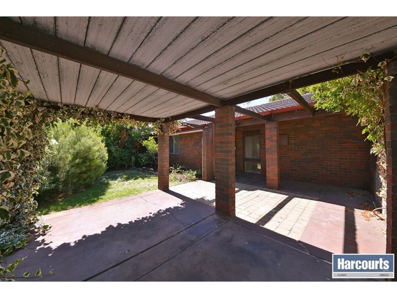 11 Tremont Place, Craigie WA 6025