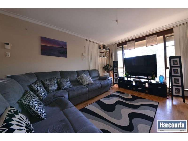 19 Beltana Road, Craigie WA 6025