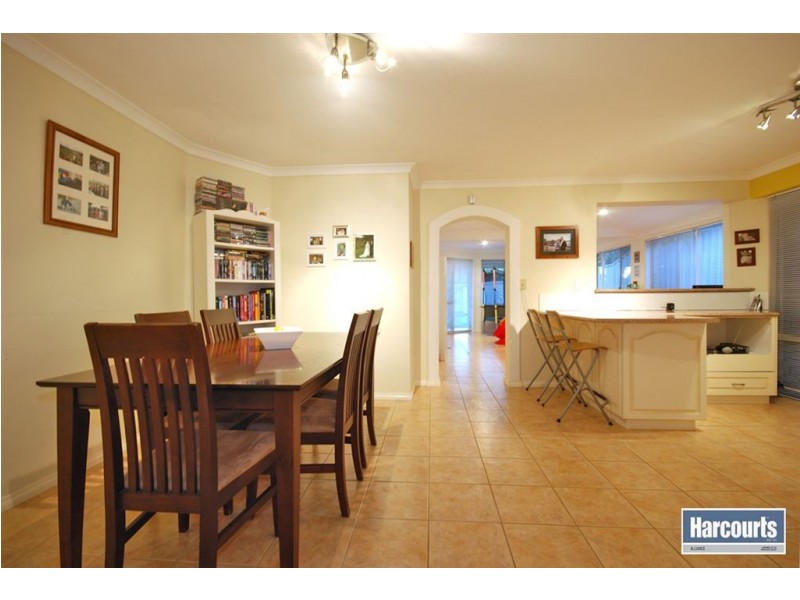 15 Simcoe Court, Joondalup WA 6027