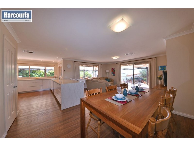 14 Otisco Crescent, Joondalup WA 6027