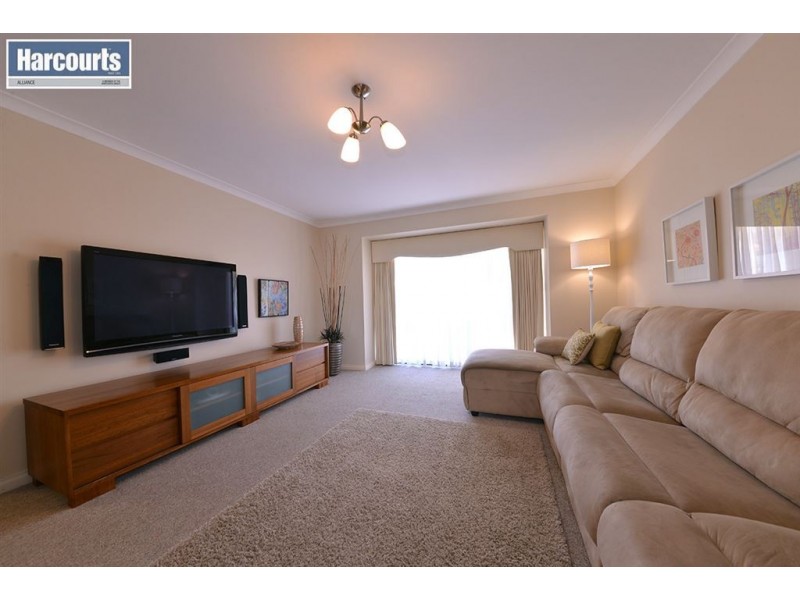 14 Otisco Crescent, Joondalup WA 6027