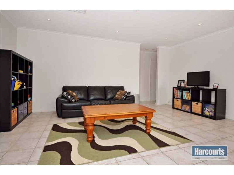 3 Veliger Court, Heathridge WA 6027