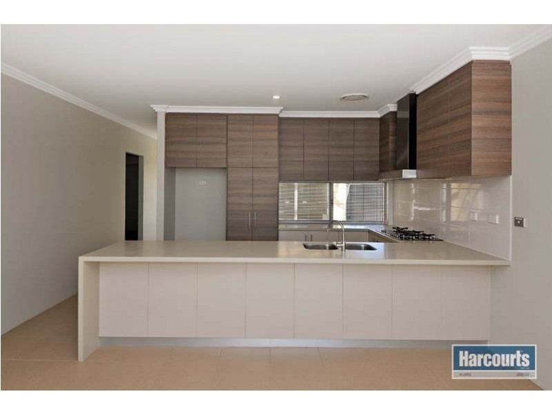 5 Eolian Loop, Caversham WA 6055