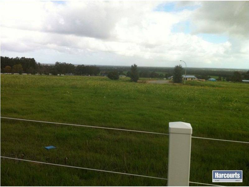 4 Cruden Place, Gingin WA 6503