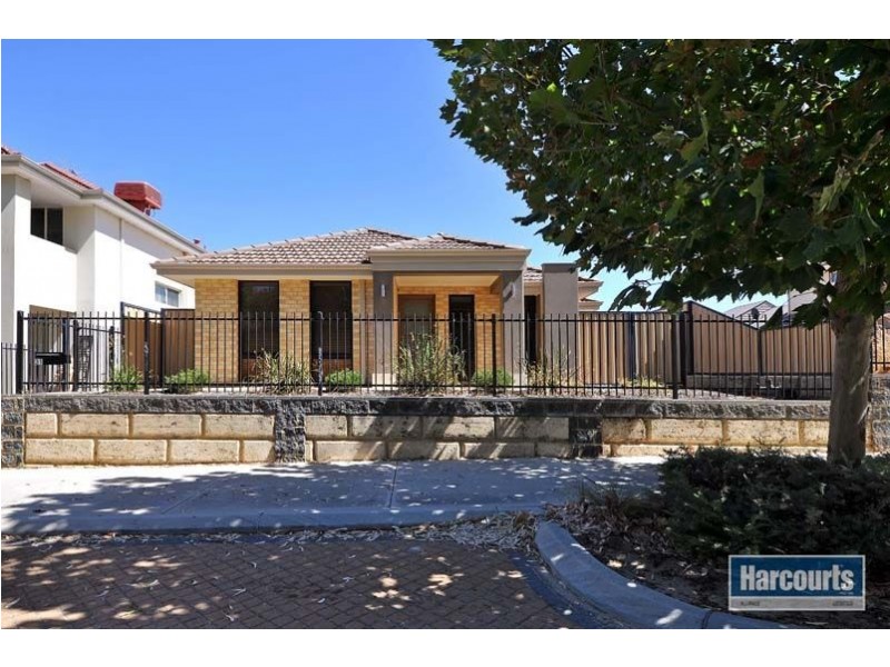 31 Nankeen Circle, Tapping WA 6065