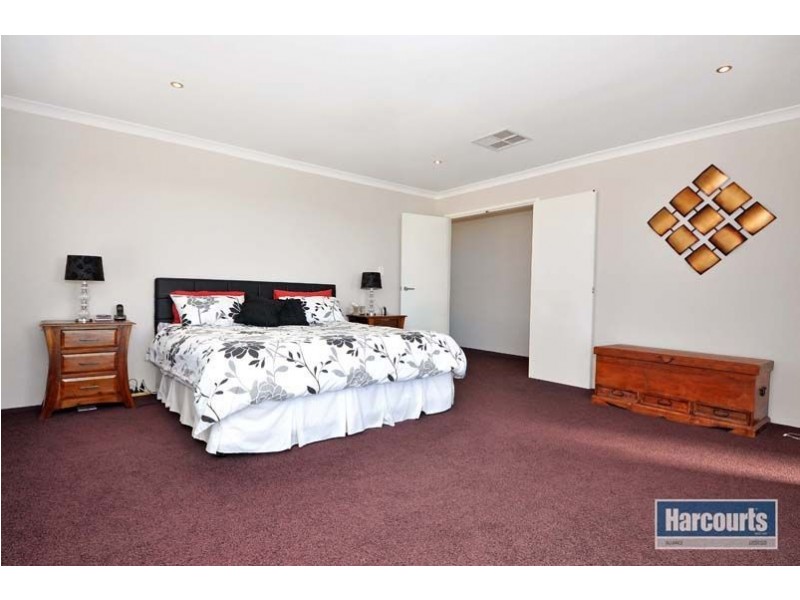 21 Marathon Loop, Madeley WA 6065