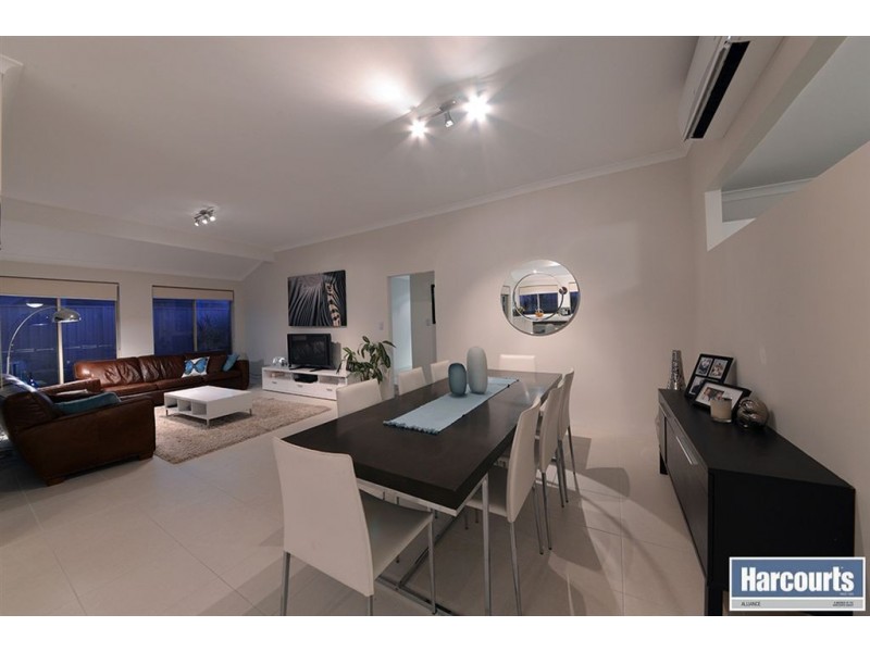 3 Thow Lane, Currambine WA 6028