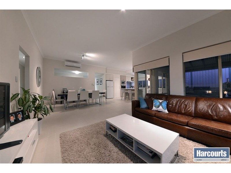 3 Thow Lane, Currambine WA 6028